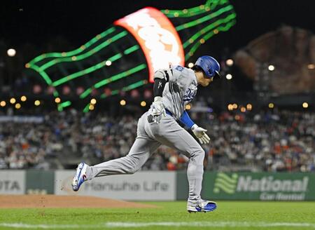 　ジャイアンツ戦の２回、一ゴロに倒れたドジャース・大谷＝サンフランシスコ（共同）