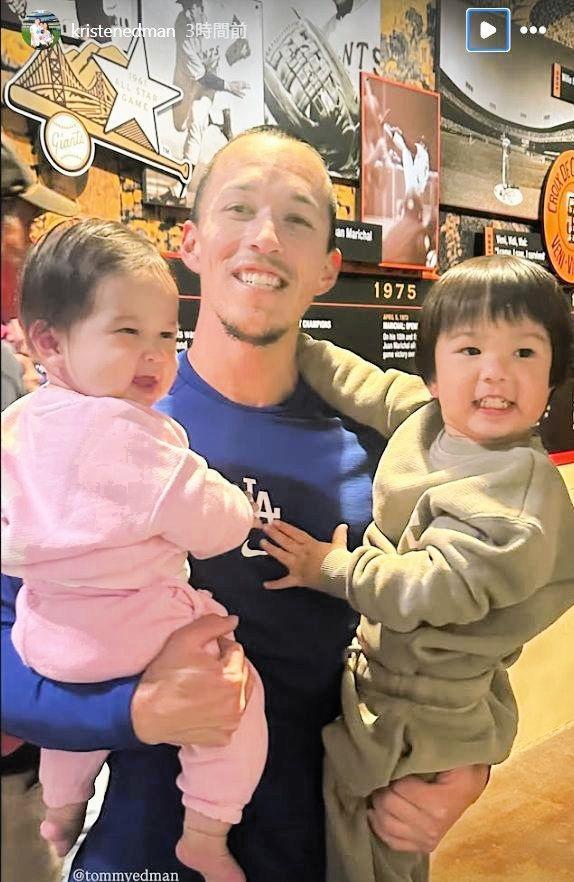 エドマンの妻・クリステンさんのインスタグラム（ｋｒｉｓｔｅｎｅｄｍａｎ）より