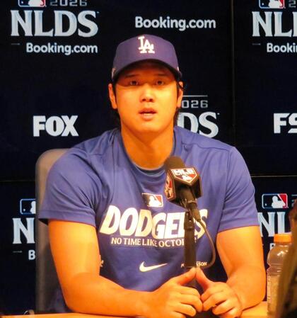 前日会見に臨んだ大谷（撮影・小林信行）