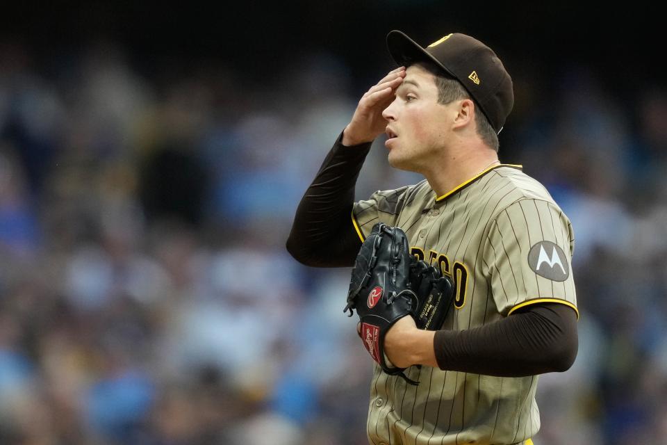 ９回、ピンチを招き、厳しい表情のパドレス・ミラー（提供・ＡＰ／アフロ）