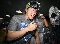 　リーグ優勝決定シリーズ進出を決め、祝勝会で盛り上がるドジャース・大谷＝アトランタ（共同）