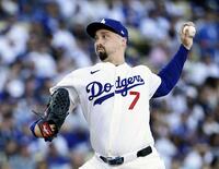 　ブルワーズ戦に先発したドジャースのスネル＝ロサンゼルス（共同）