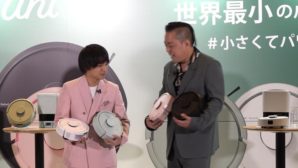 Ｒｏｏｍｂａ　Ｍｉｎｉの催しに出席したエバースの佐々木隆史（左）と町田和樹