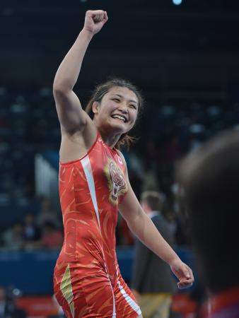 　レスリング女子６３キロ級で、日本女子として史上初の五輪３連覇を達成した伊調馨