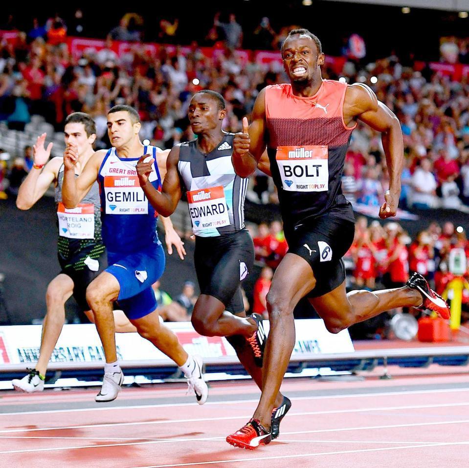 　陸上のロンドン・グランプリ男子２００メートルで優勝したボルト（ゲッティ＝共同）