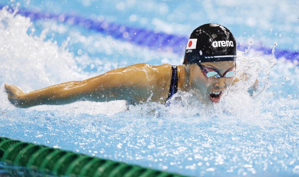 　女子４００メートル個人メドレー決勝　清水咲子のバタフライ＝リオデジャネイロ（共同）