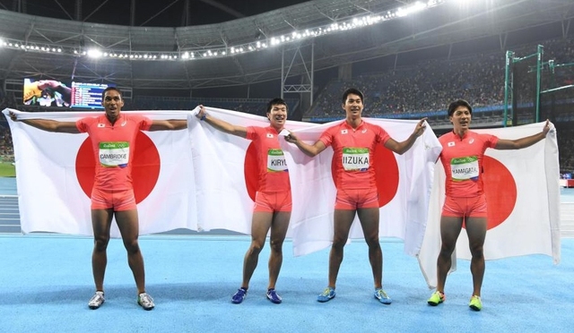 日本男子４００ｍリレー銀メダル…快挙を生んだ鋼のチームワーク