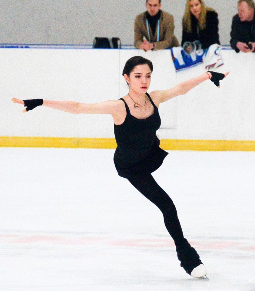 　欧州選手権の公式練習に登場したエフゲニア・メドベージェワ＝モスクワ