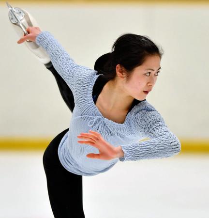 平昌五輪を目前に控え、調整に余念のない宮原知子＝関西大学たかつきアイスアリーナ