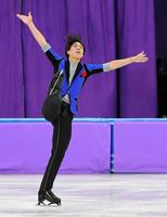 熱演する田中刑事＝江陵（撮影・高部洋祐）