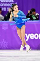 女子フリー　ジャンプする宮原知子＝江陵（共同）