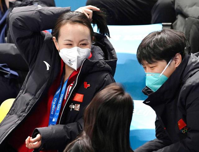 女子テニスの彭帥さんが会場で五輪観戦、中国「無事」をアピール