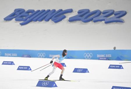 　力走する渡部暁斗（撮影・高部洋祐）