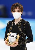 男子で銅メダルを獲得した宇野昌磨（共同）