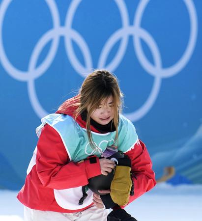 　女子ビッグエア決勝　３回目を終えた岩渕麗楽＝北京（共同）