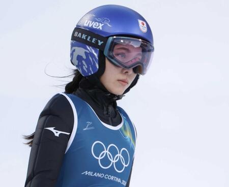 　練習中、真っ直ぐ前を見つめる高梨沙羅（撮影・吉澤敬太）