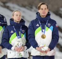 金メダルに輝いたスロベニアのニカ・プレブツ（左）とドメン・プレブツ（撮影・吉澤敬太）