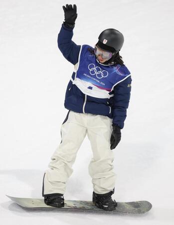 エアトリックを決め手を挙げる平野歩夢（撮影・吉澤敬太）