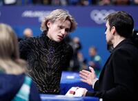 男子フリーの演技を終えたイリア・マリニン＝ミラノ（共同）