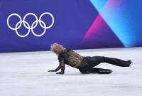 男子フリー　転倒するイリア・マリニン
