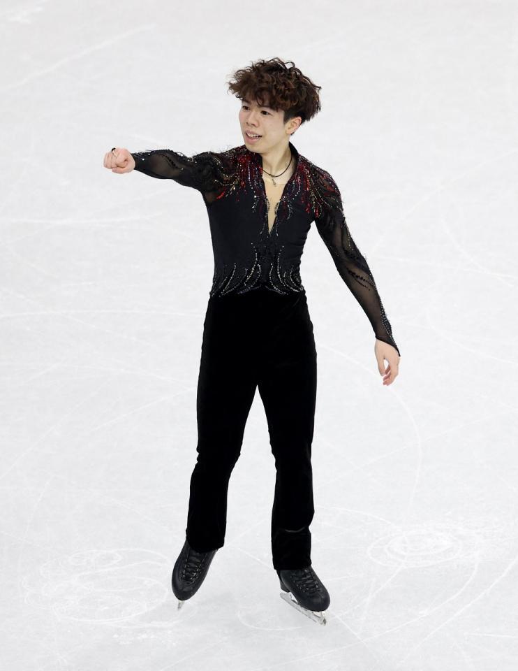 演技する佐藤駿（写真提供・ロイター／アフロ）