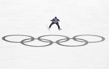 　男子個人ラージヒル　小林陵侑の２回目の飛躍＝プレダッツォ（共同）