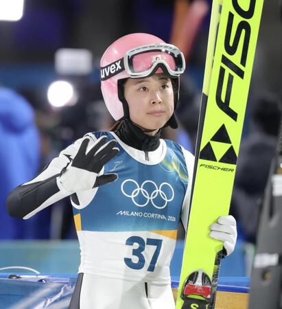 勢藤優花は２回目１１８・５ｍ　女子ラージヒル