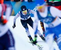 男子個人ラージヒル　後半距離で力走する谷地宙＝テーゼロ（共同）