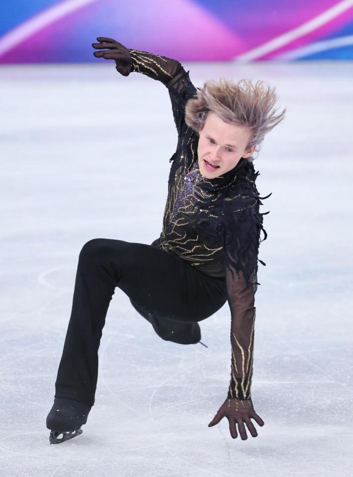 男子フリー　転倒するイリア・マリニン