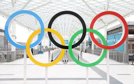 五輪のオブジェ