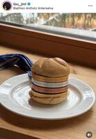 ジャンモノのインスタグラム（Ｌｏｕ　Ｊｅａｎｍｏｎｎｏｔ-Ｌａｕｒｅｎｔ）より