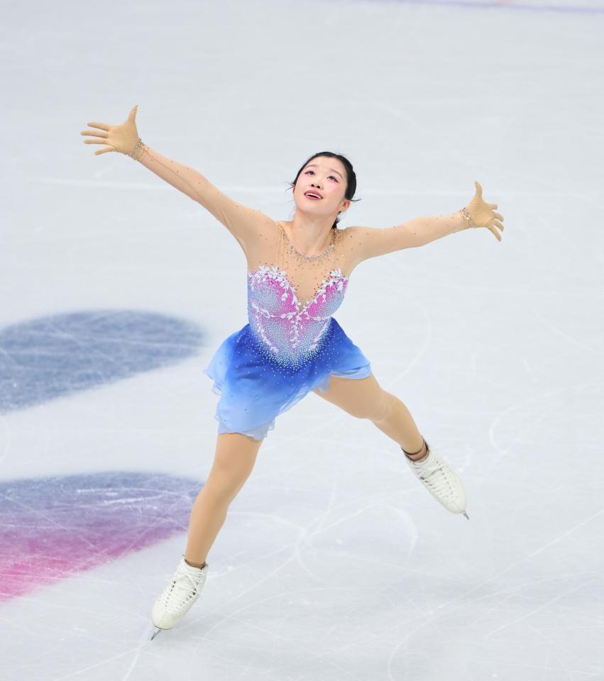 女子フリー　演技する中井亜美