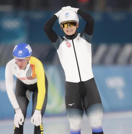 10位となり、頭をかかえる佐々木翔夢（撮影・吉澤敬太）