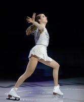 オープニングアクトを務めるカロリーナ・コストナー（撮影・吉澤敬太）