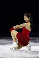 　エキシビションで演技する中井亜美＝ミラノ（共同）