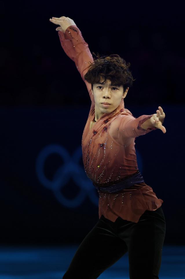 　エキシビションで演技する佐藤駿＝ミラノ（共同）