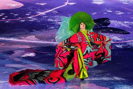 　閉会式で「蝶々夫人」を演じる市川純さん