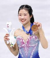 　銅メダルを獲得した中井亜美