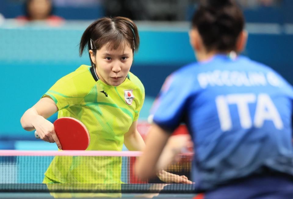 　イタリアの選手と対戦する平野美宇（撮影・吉澤敬太）