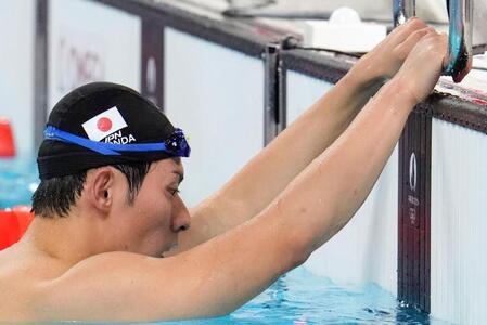 　男子２００メートルバタフライ予選でレースを終えた本多灯。準決勝進出はならなかった（共同）