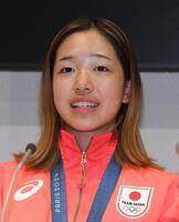 　パリ五輪を振り返るスケートボード女子ストリートの金メダリスト・吉沢恋（撮影・佐々木彰尚）