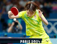 　女子シングルス準々決勝の韓国選手と対戦する平野美宇（共同）