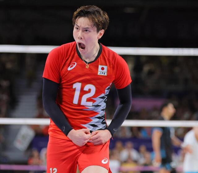 バレーボール　日本代表　セット　スポルティーバ パリ五輪　shot 石川祐希 バレーボール 日本代表 セット Sportiva パリ五輪 shot 石川祐希