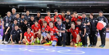 【写真】激闘を終えた日本代表の食事会　石川祐希も高橋藍も普段着の笑顔