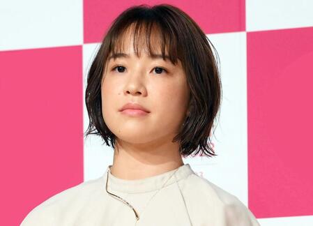 　登坂絵莉氏