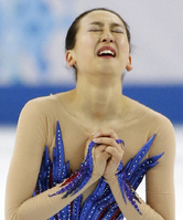 　女子フリーの演技を終え、涙を流す浅田真央＝ソチ（共同）