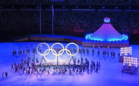 　東京五輪開会式で登場した五輪マーク（撮影・堀内翔）