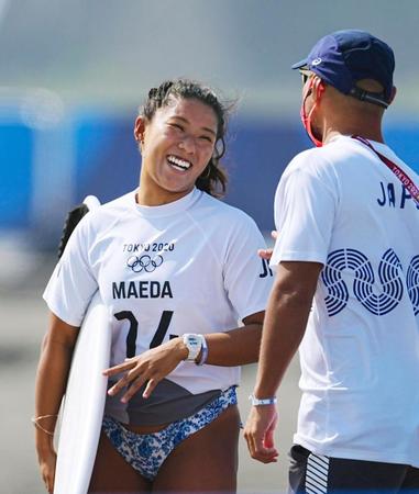 　女子３回戦を前に笑顔を見せる前田マヒナ
