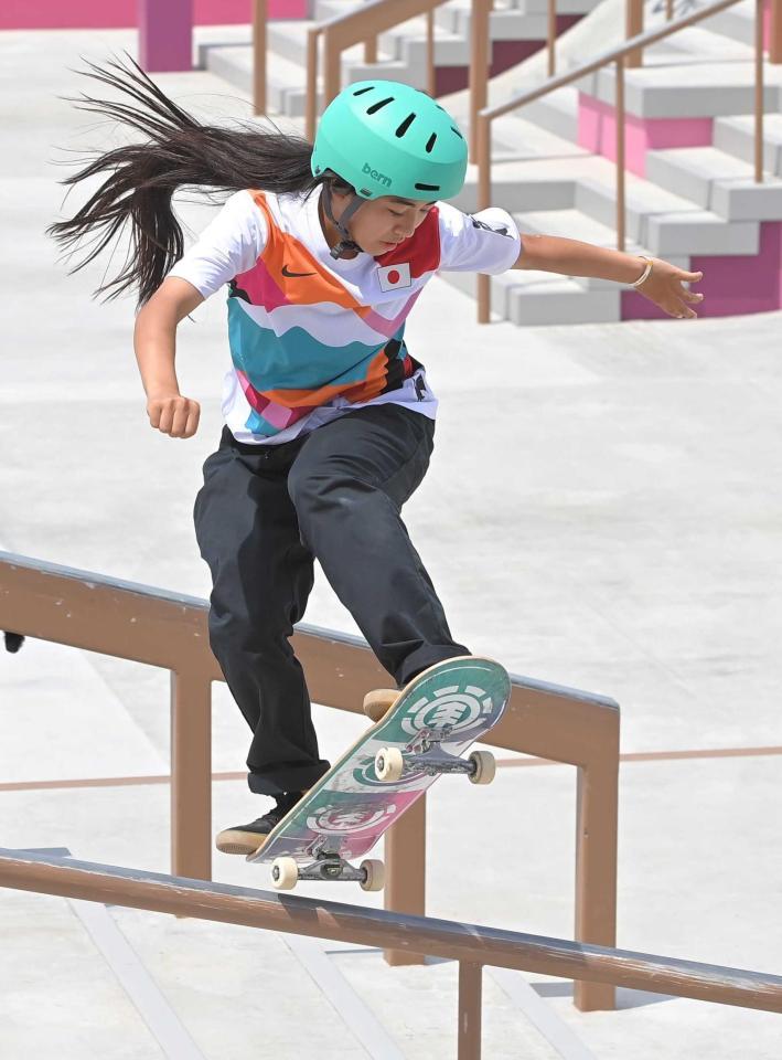 　決勝で演技する中山楓奈（撮影・高部洋祐）