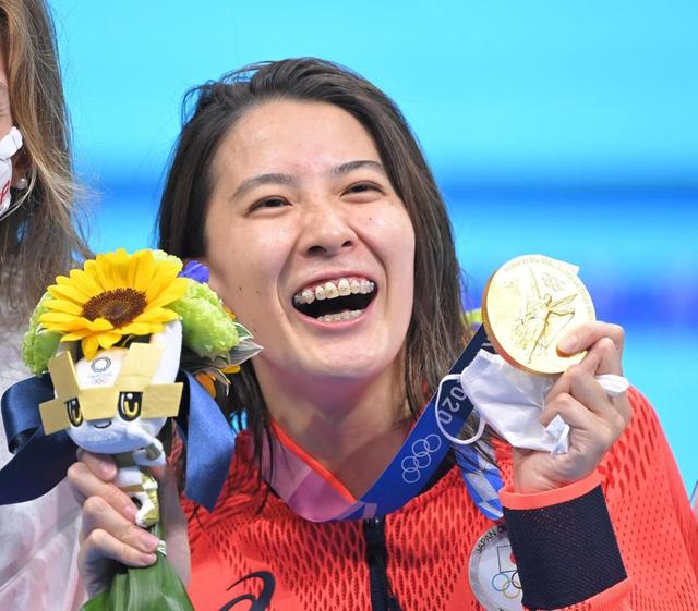 大橋悠依が笑顔満開の2冠 先生の喜ぶ顔が見られて それが一番うれしい 東京五輪 デイリースポーツ Online 大橋悠依が笑顔満開の2冠 先生の喜ぶ顔が見られて それが一番うれしい 東京五輪 デイリースポーツ Online